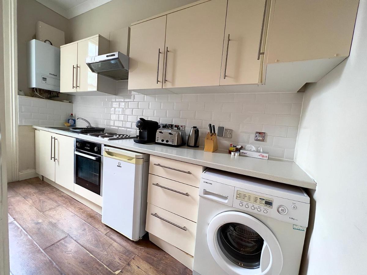 ロンドンSuper Flat In The Heart Of Westminsterアパートメント エクステリア 写真