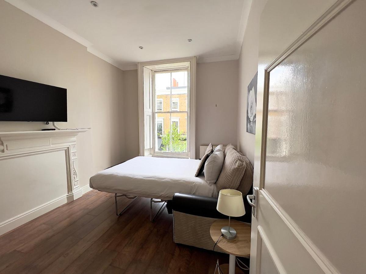 ロンドンSuper Flat In The Heart Of Westminsterアパートメント エクステリア 写真